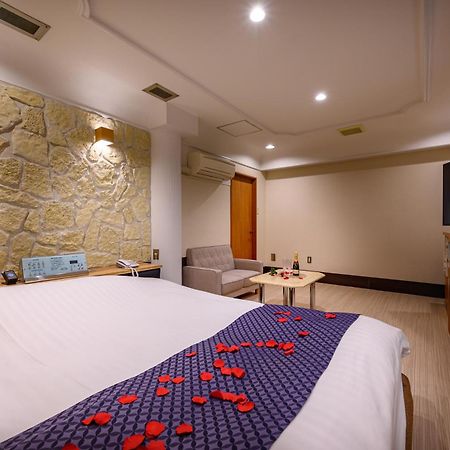 Hotel Mobilia (Adults Only) Tsurugashima Екстериор снимка